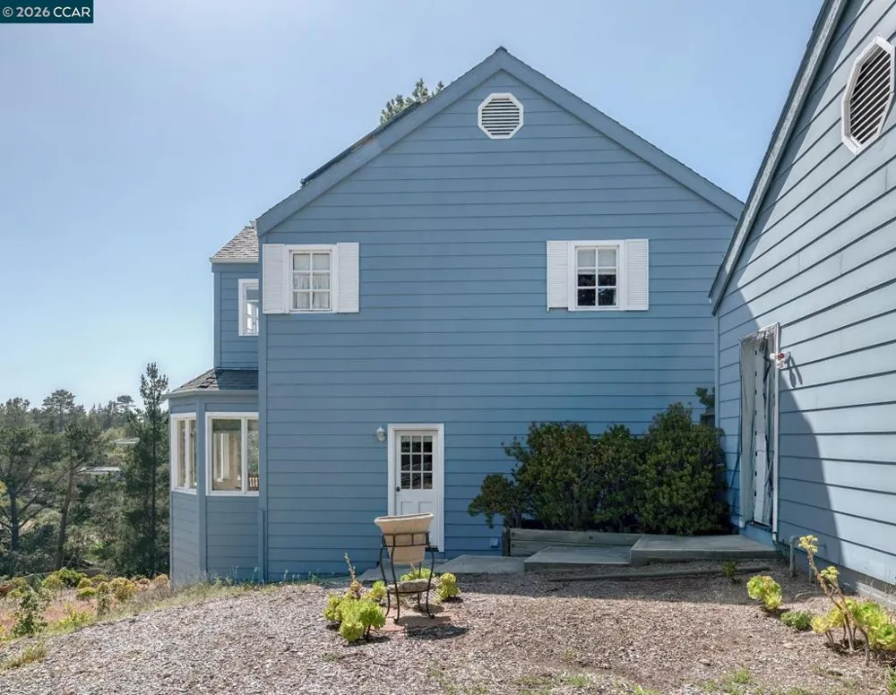 25580 Chiquito Pl Carmel, CA 93923