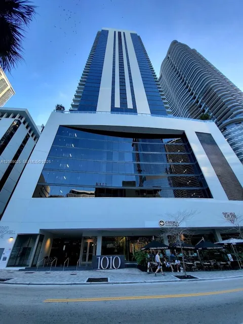 1010 Brickell Ave #2910