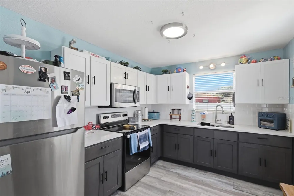 2559 HARRY T MOORE AVENUE Mims, FL 32754