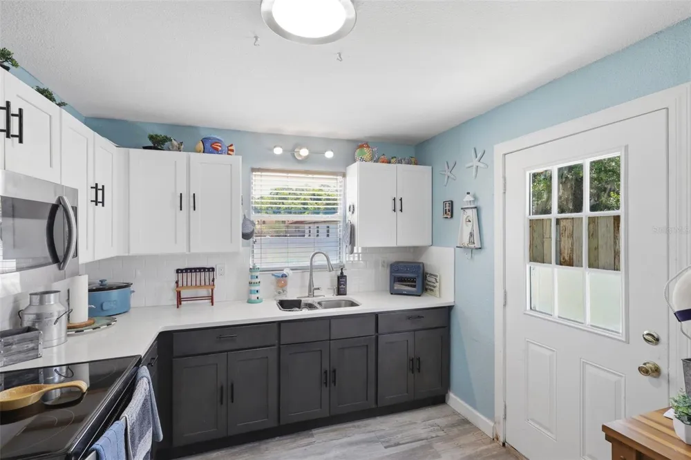2559 HARRY T MOORE AVENUE Mims, FL 32754