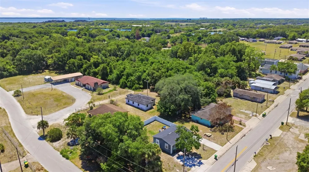 2559 HARRY T MOORE AVENUE Mims, FL 32754