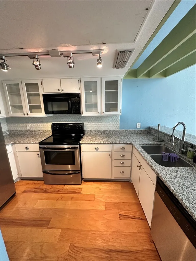 3402 Ocean Drive #4 Corpus Christi, TX 78411