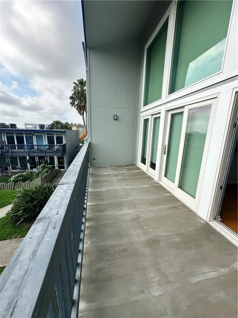 3402 Ocean Drive #4 Corpus Christi, TX 78411