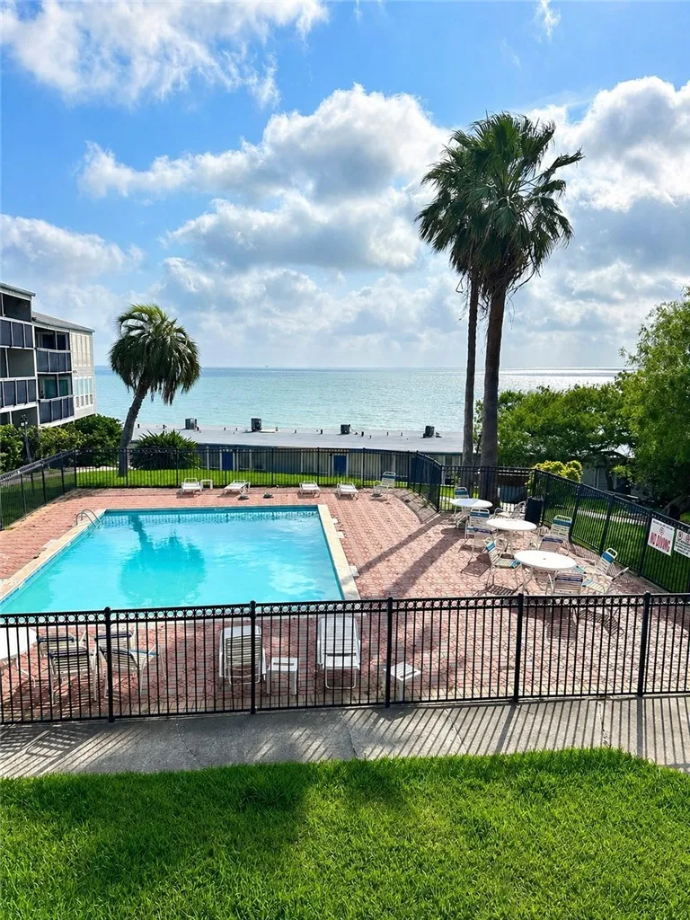 3402 Ocean Drive #4 Corpus Christi, TX 78411
