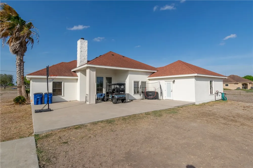 108 County Road 1601 Circle Alice, TX 78332