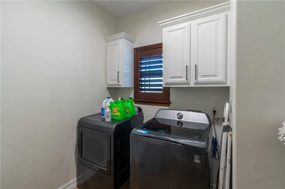 108 County Road 1601 Circle Alice, TX 78332