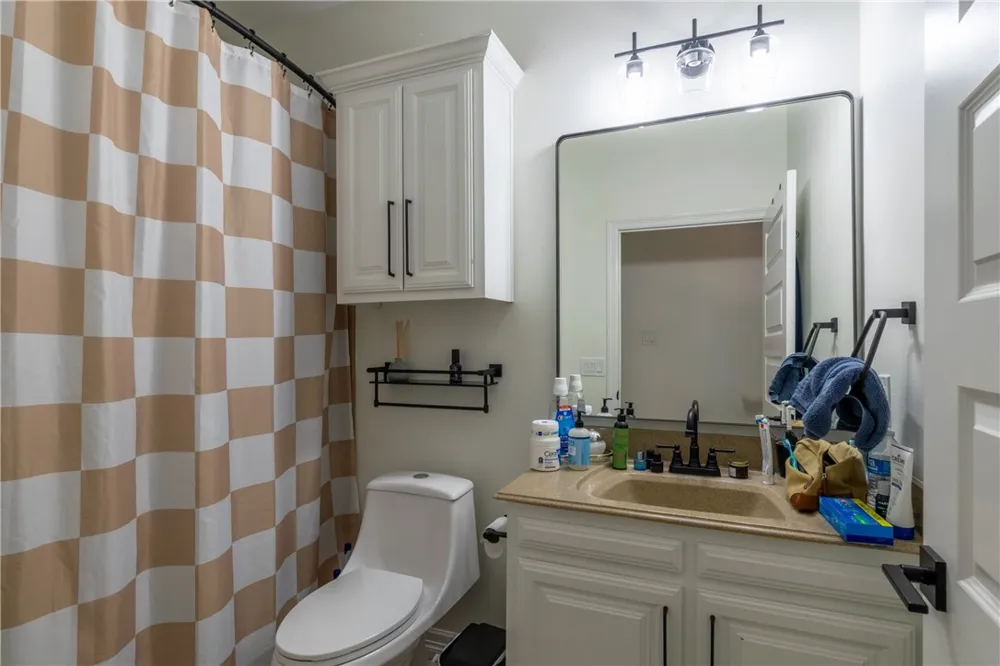 108 County Road 1601 Circle Alice, TX 78332