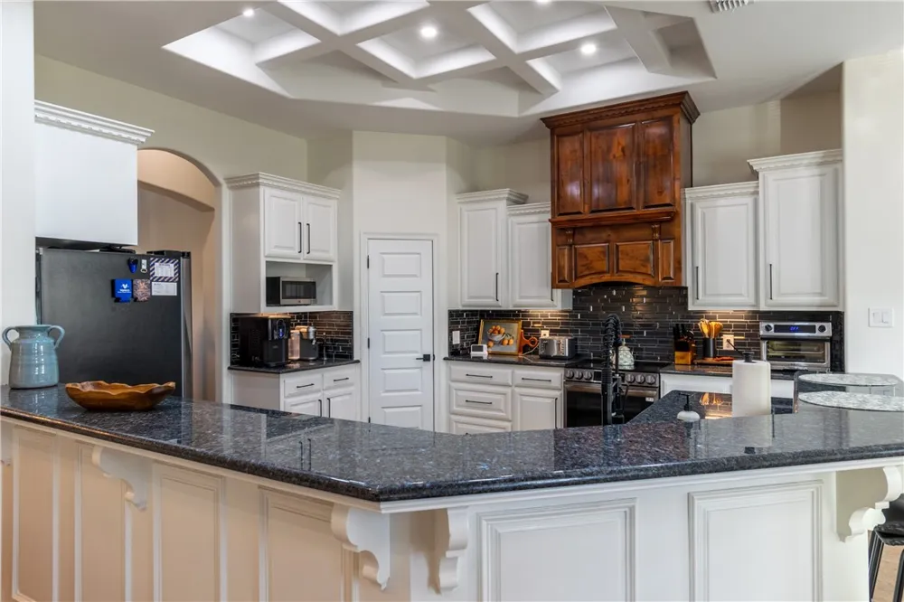 108 County Road 1601 Circle Alice, TX 78332