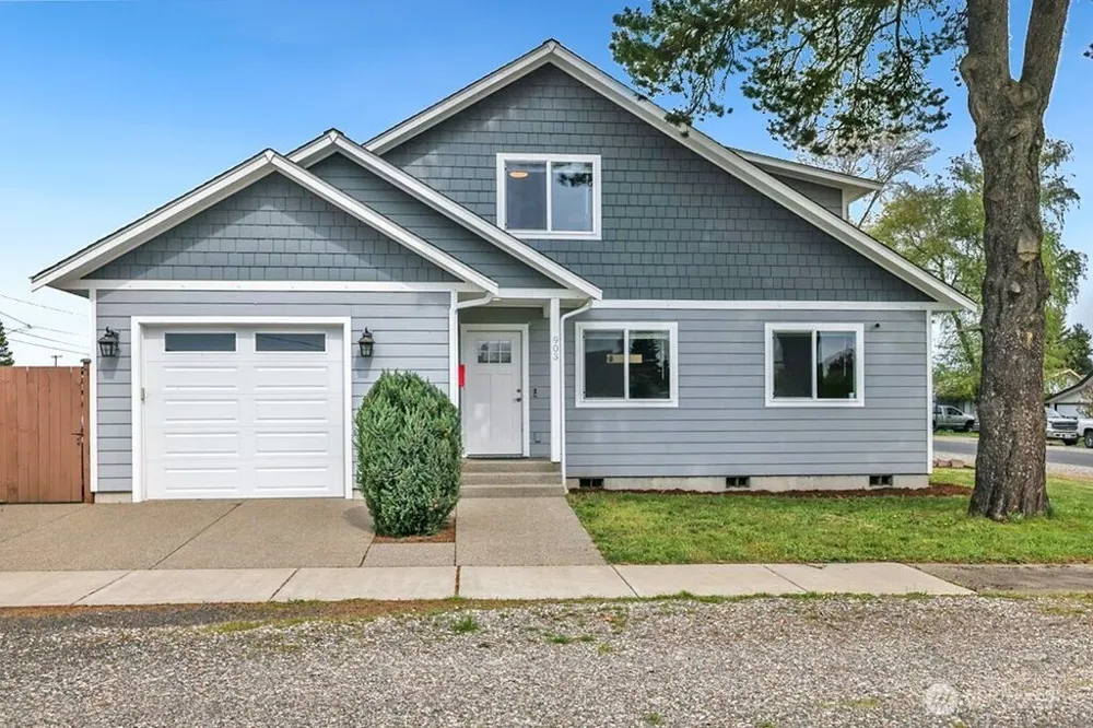 903 Atherton Street Centralia, WA 98531