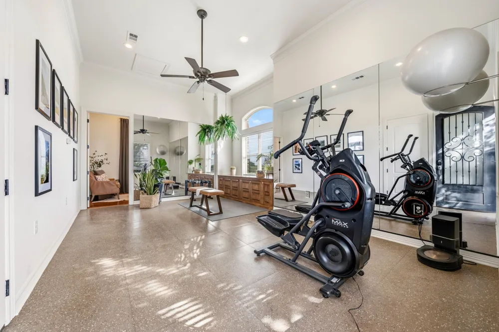 887 Hcr. 3110 Abbott, TX 76621