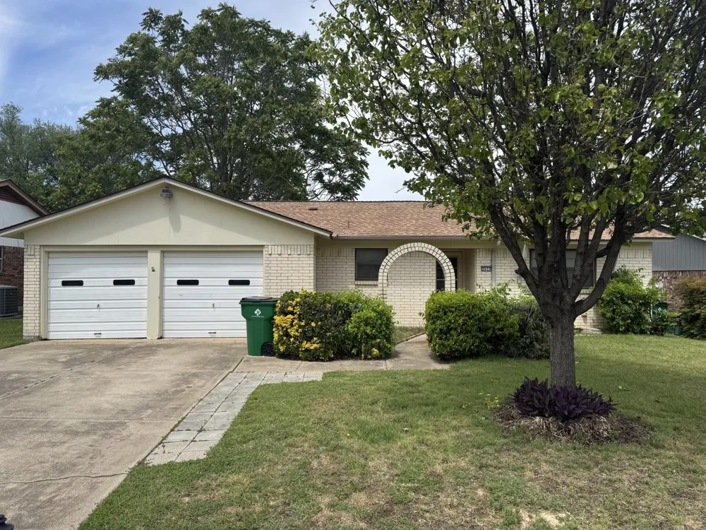 5633 Macdougall Drive Haltom City, TX 76148
