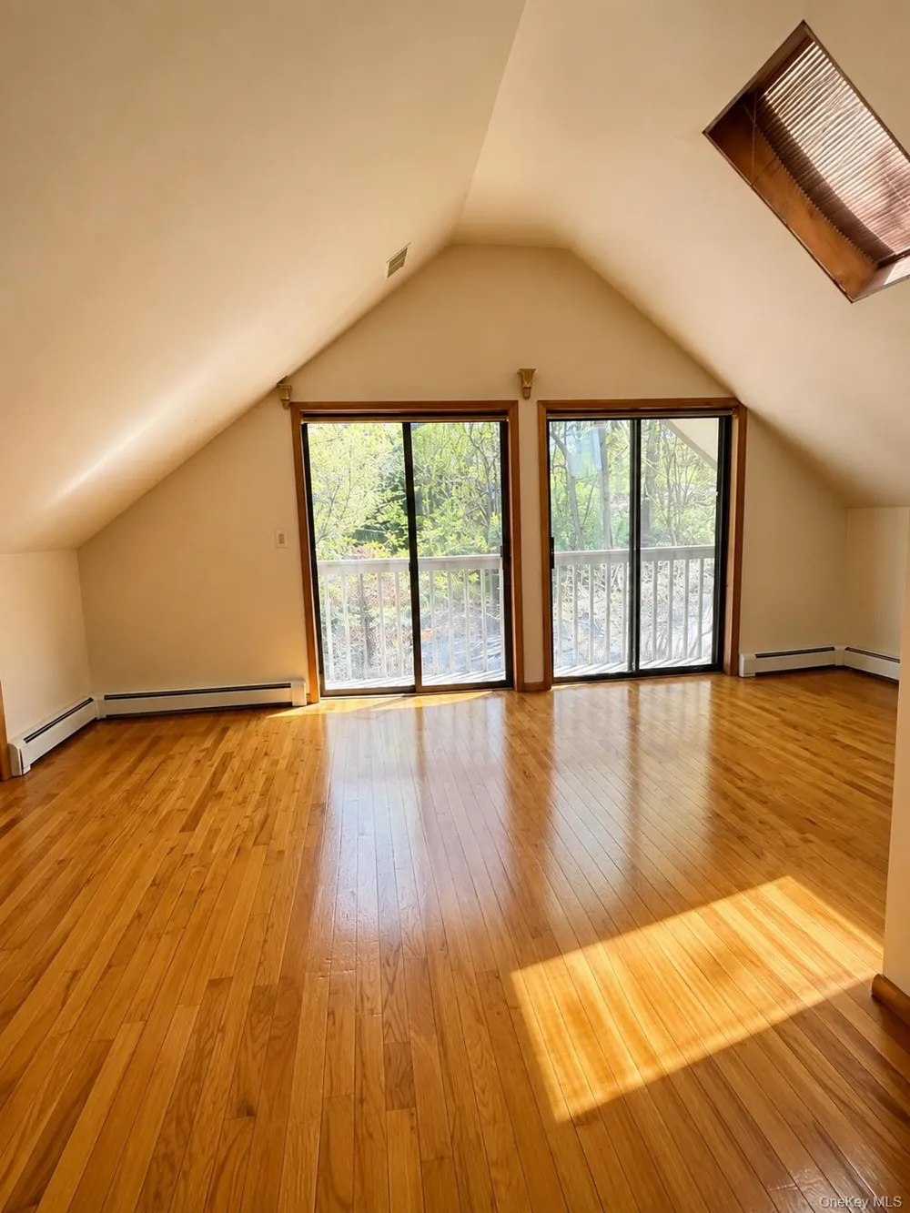17 Sherwood Road Cortlandt Manor, NY 10567