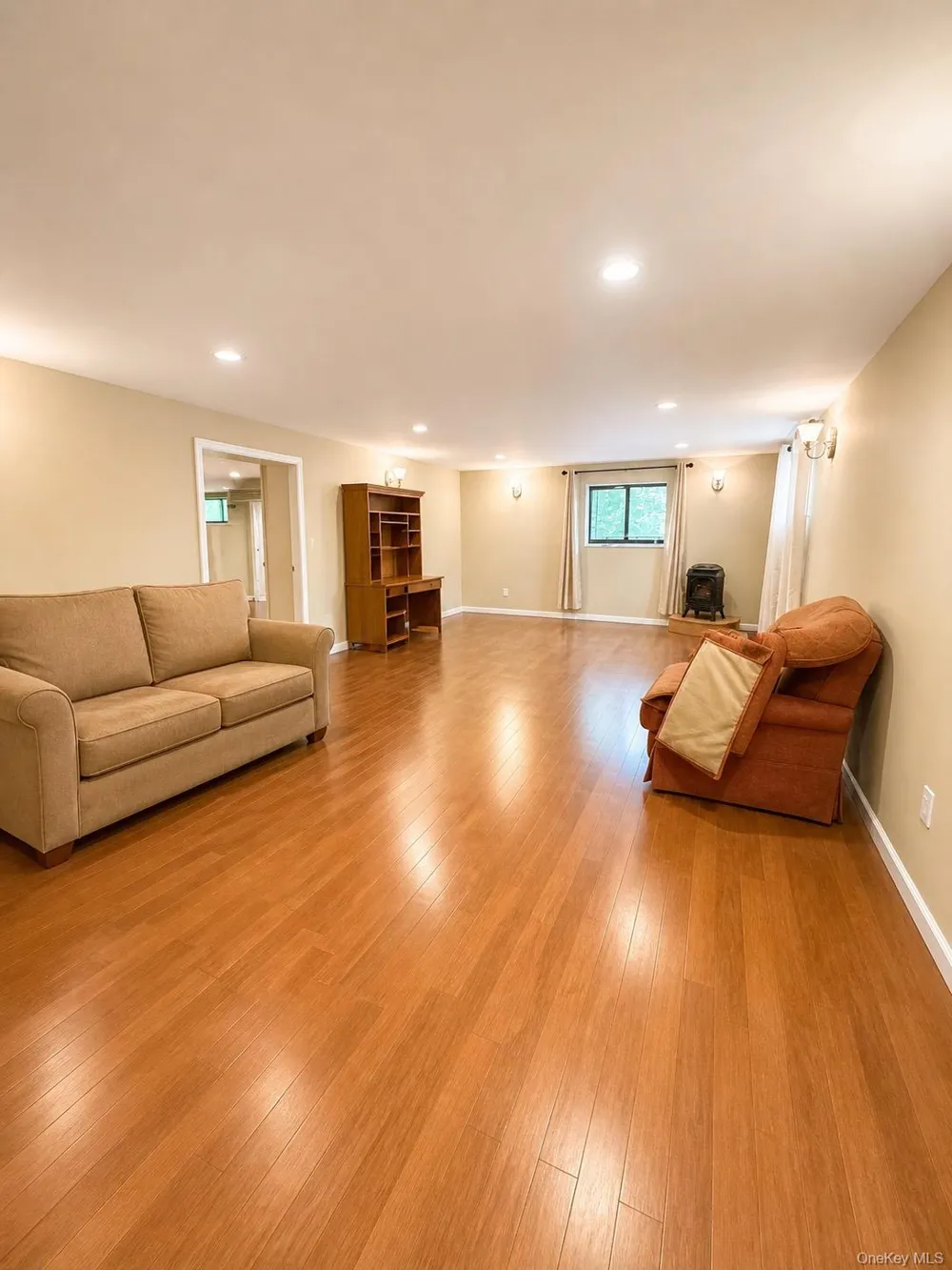 17 Sherwood Road Cortlandt Manor, NY 10567
