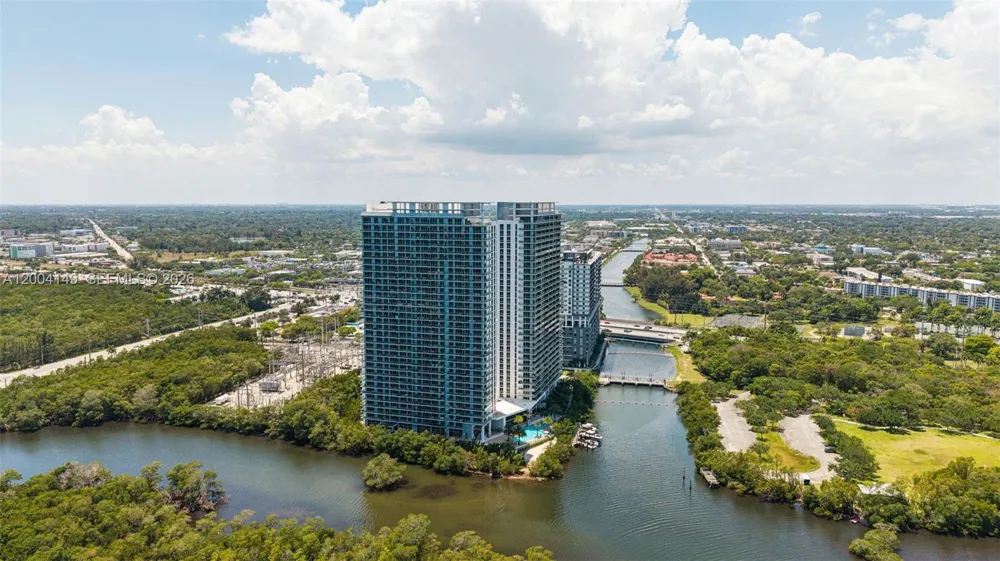 16385 Biscayne Blvd #3001 North Miami Beach, FL 33160