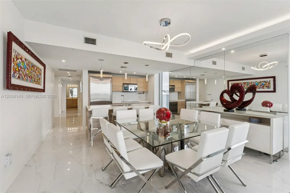16385 Biscayne Blvd #3001 North Miami Beach, FL 33160