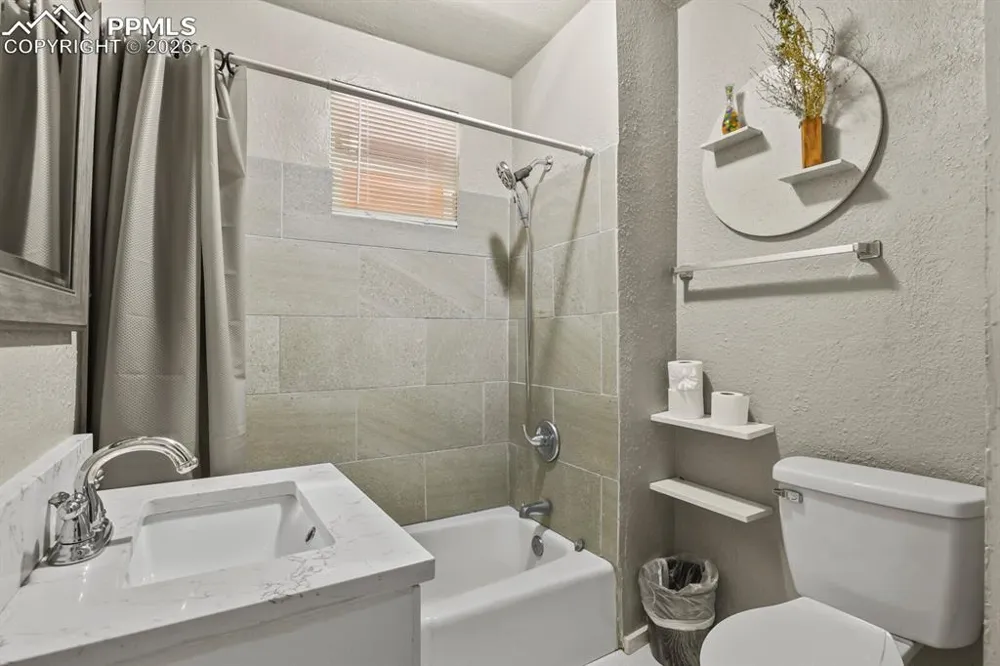 2511 E Routt Avenue Pueblo, CO 81004