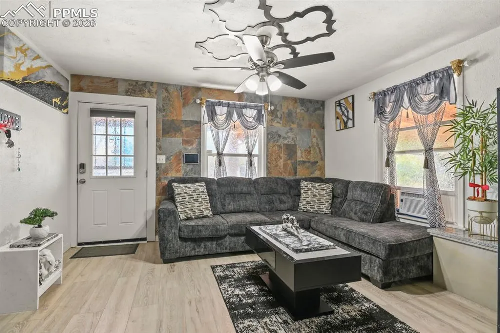 2511 E Routt Avenue Pueblo, CO 81004