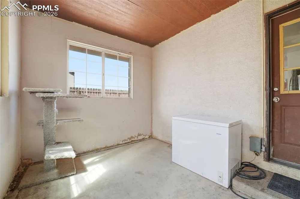 575 11th Street Penrose, CO 81240