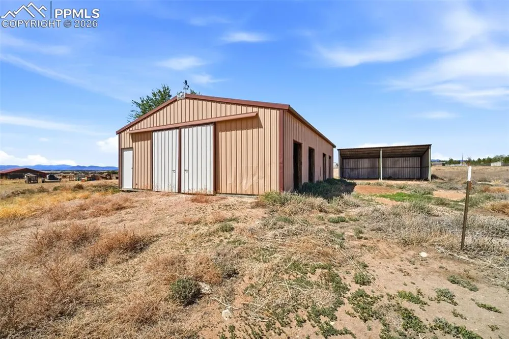 575 11th Street Penrose, CO 81240