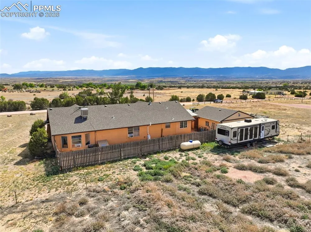 575 11th Street Penrose, CO 81240