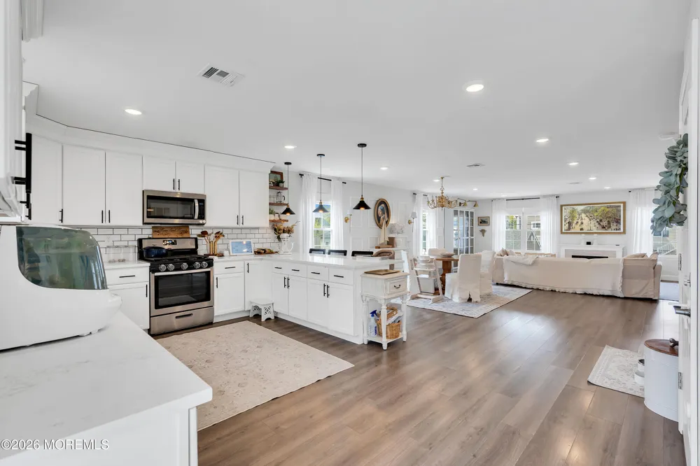 36 Woodside Avenue Keansburg, NJ 07734