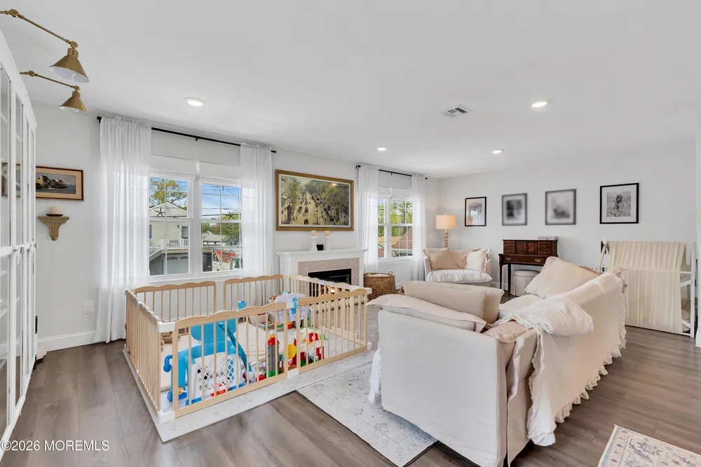 36 Woodside Avenue Keansburg, NJ 07734