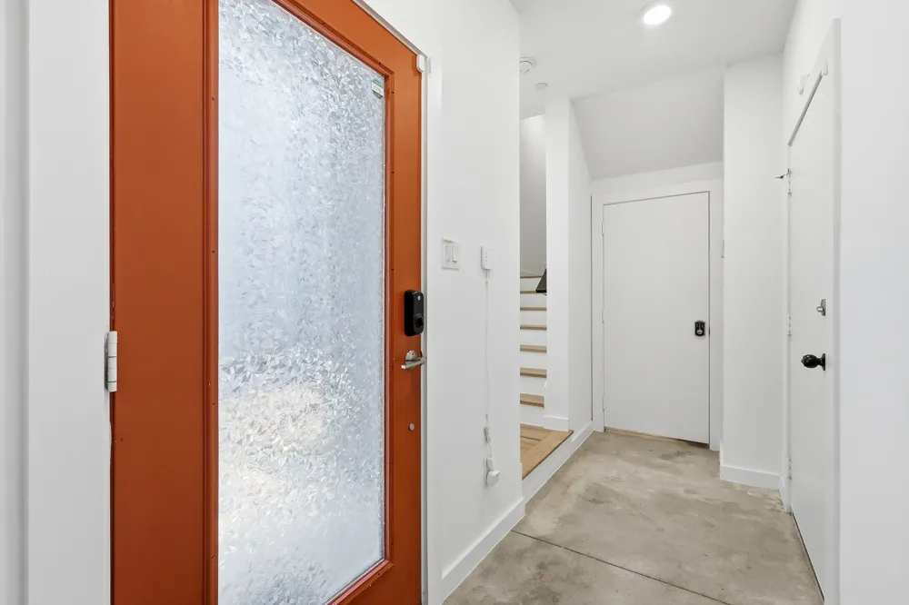 427 W 10TH STREET #502 Dallas, TX 75208