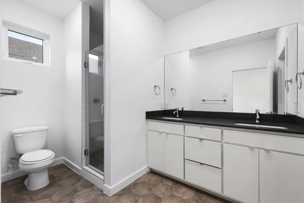 427 W 10TH STREET #502 Dallas, TX 75208