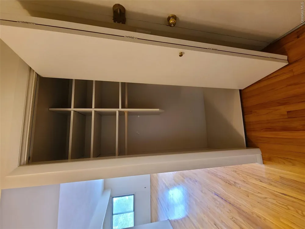 10 Oakwood Terrace #87 New Windsor, NY 12553