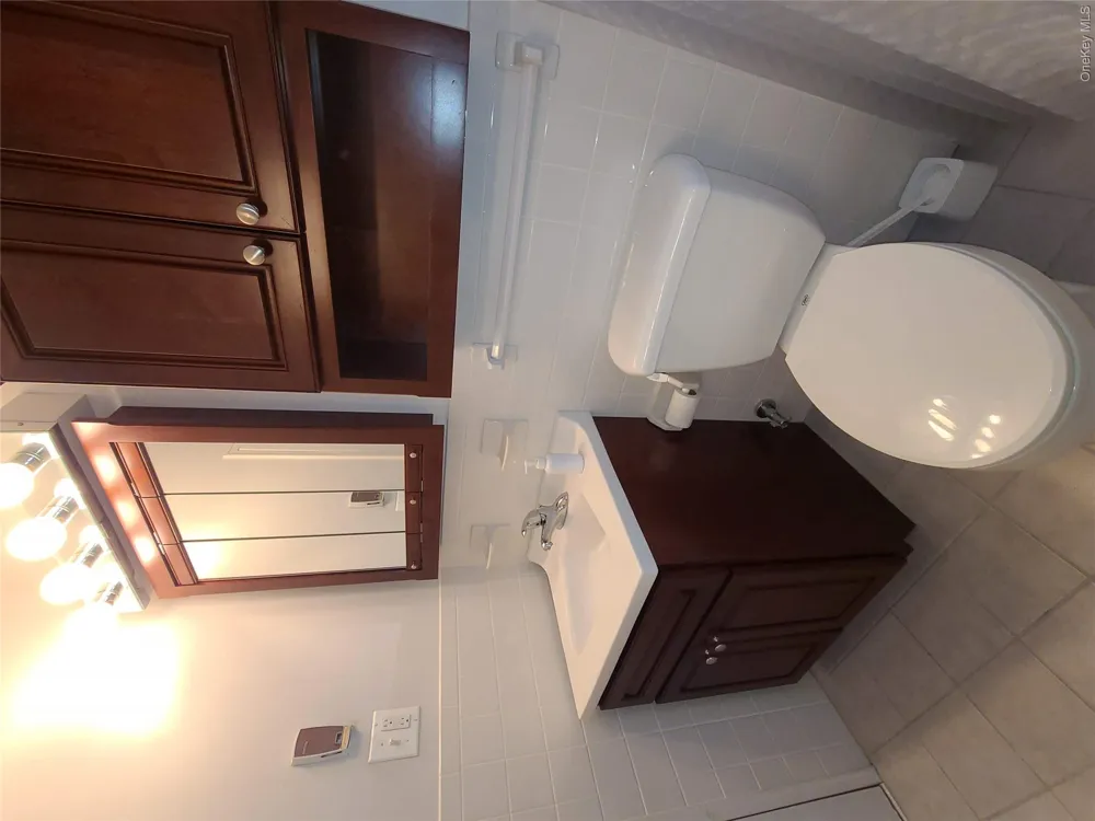10 Oakwood Terrace #87 New Windsor, NY 12553