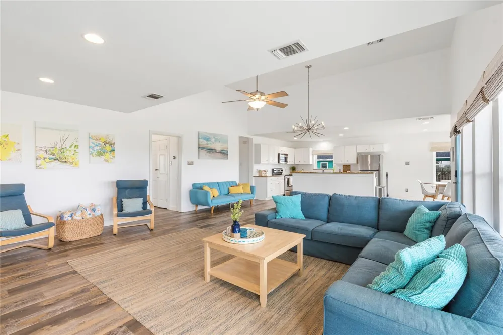 18806 Warrior Road Galveston, TX 77554