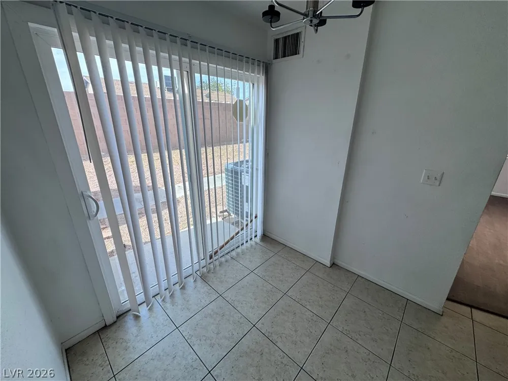 5245 Golden Lane Las Vegas, NV 89119