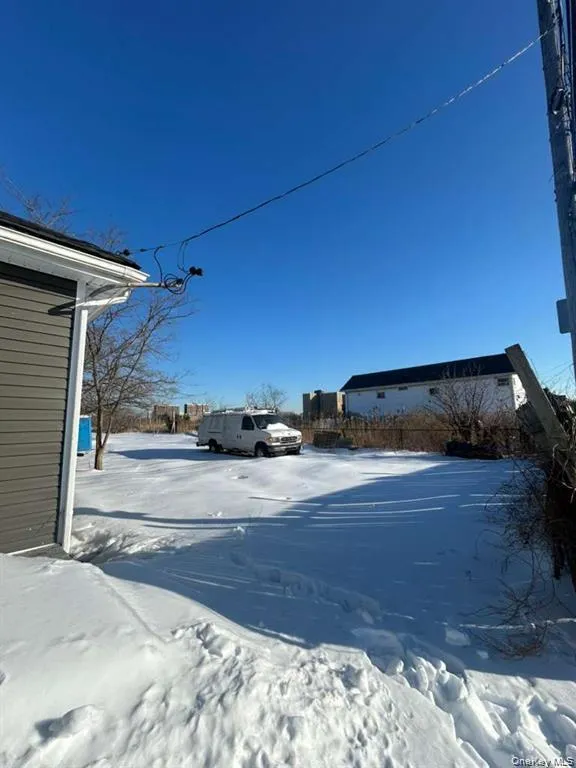 534 Beach 43rd Street Far Rockaway, NY 11691