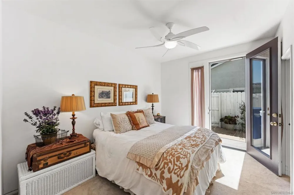2039 Alborada Dr Camarillo, CA 93010