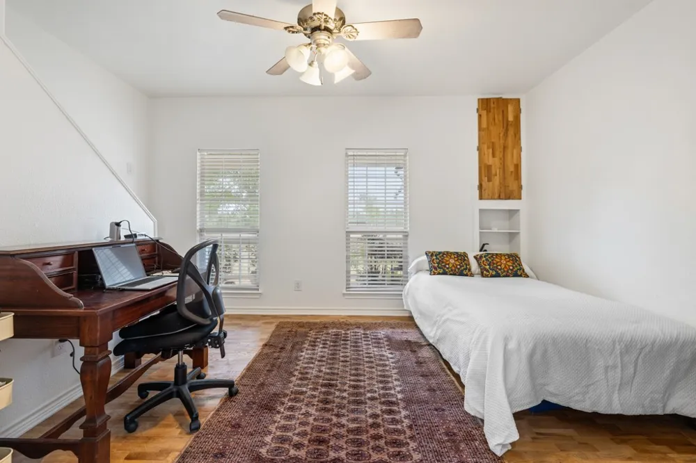 100 Little El Paso Road Martindale, TX 78655