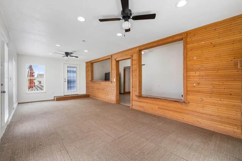 100 Little El Paso Road Martindale, TX 78655