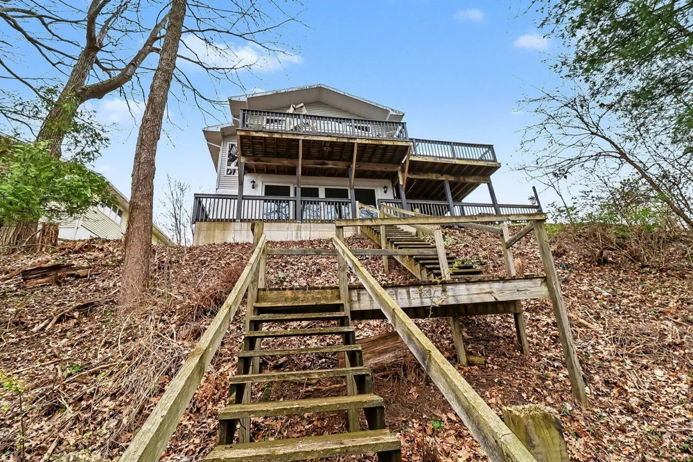 1726 W Chilberg Road Amber Township, MI 49454