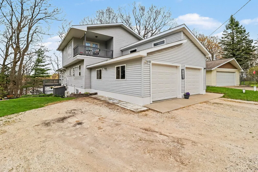 1726 W Chilberg Road Amber Township, MI 49454