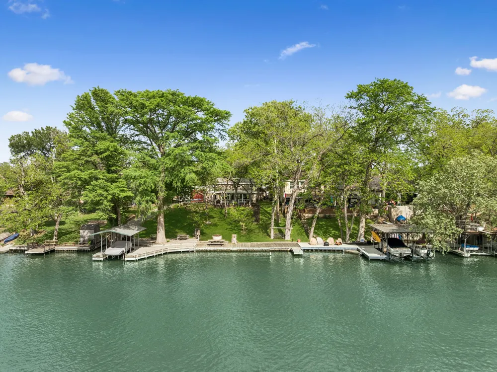 723 E Zipp Road New Braunfels, TX 78130