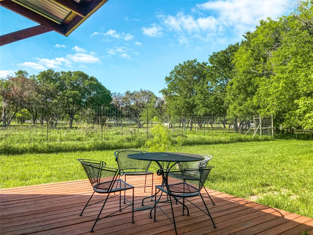 110 County Road 4270 Clifton, TX 76634
