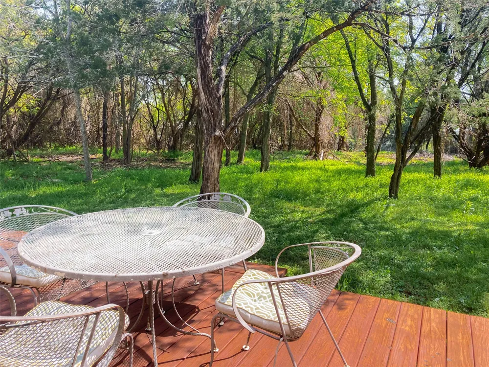 110 County Road 4270 Clifton, TX 76634
