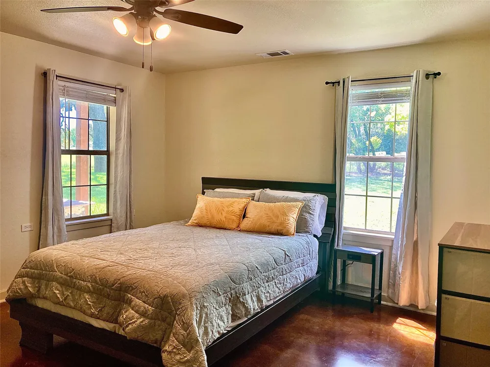 110 County Road 4270 Clifton, TX 76634