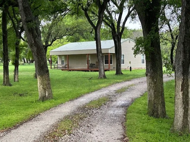 110 County Road 4270 Clifton, TX 76634