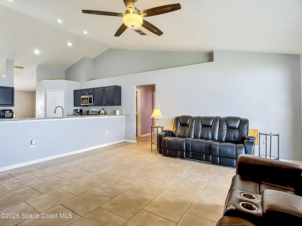 20 Andora Court Kissimmee, FL 34758