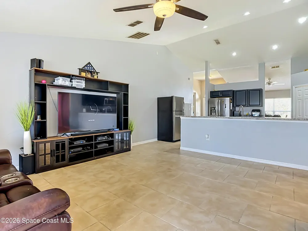 20 Andora Court Kissimmee, FL 34758