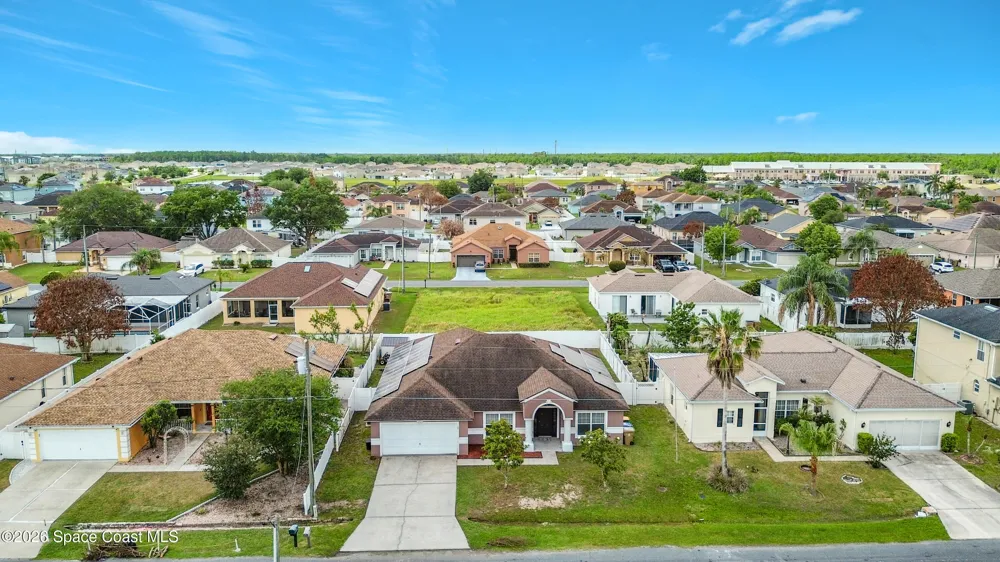 20 Andora Court Kissimmee, FL 34758