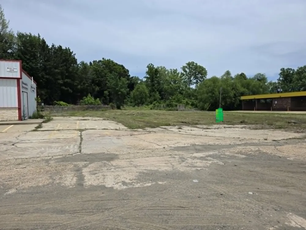 1 Mill Road W Logansport, LA 71049