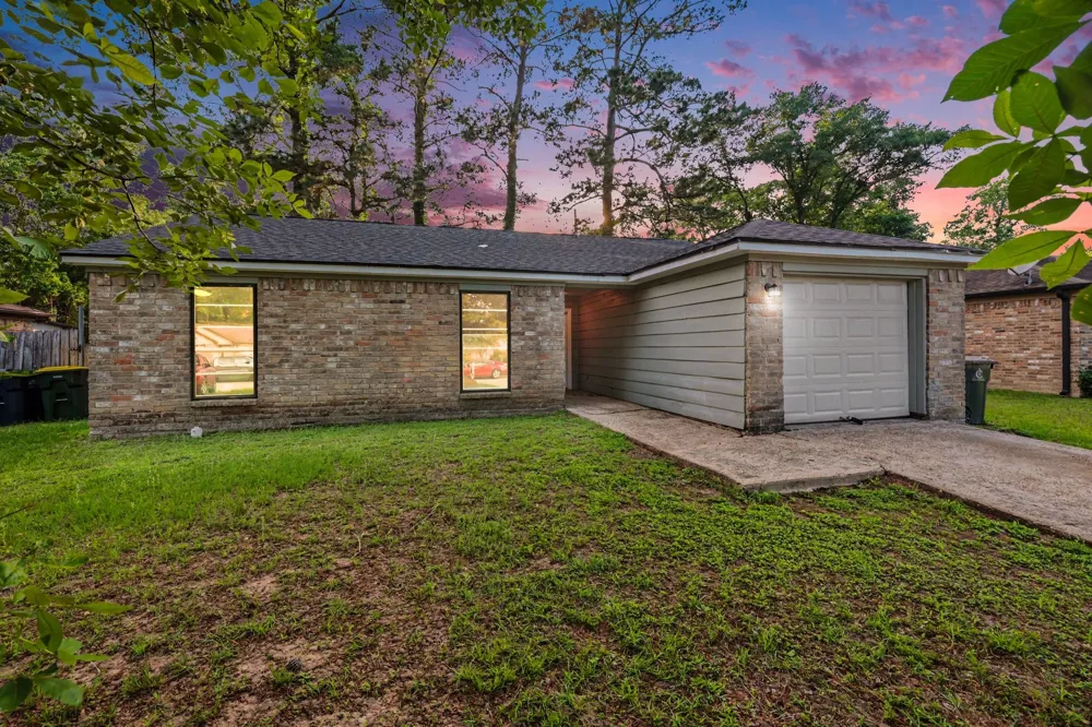1321 7th Street Conroe, TX 77301