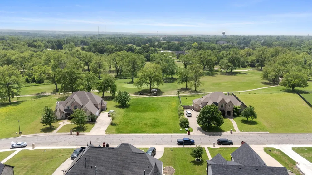 1204 Pioneer Trail Bonham, TX 75418