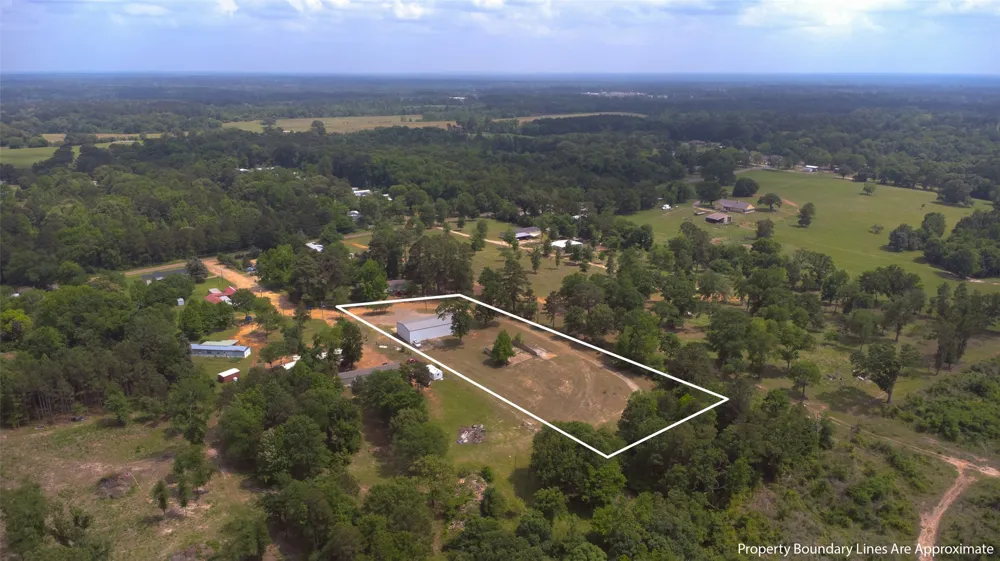 112 Lori Lane Longview, TX 75602